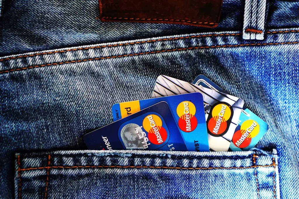 CoupC - Cara Melaporkan Transaksi Mencurigakan Kartu Kredit Semua Bank